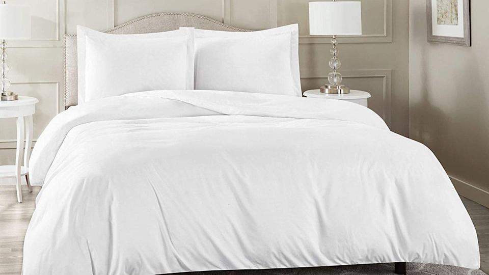 This 3-Piece Duvet Set Has 44,000 Perfect Ratings on Amazon—and It's Only $17 - Yahoo Lifestyle This 3-Piece Duvet Set Has 44,000 Perfect Ratings on Amazon—and It's Only $17 - Yahoo Lifestyle